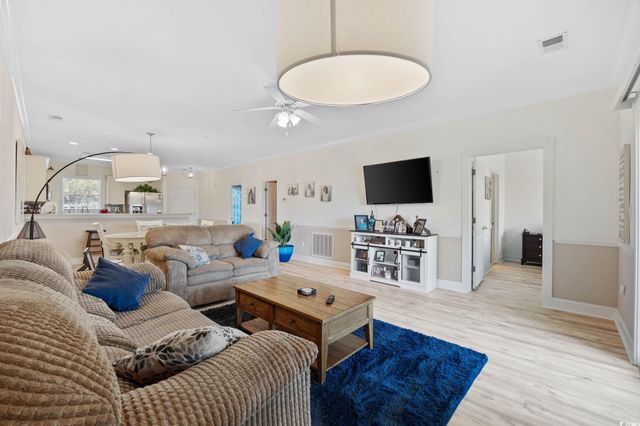 4855 Luster Leaf Cir Apt 303, Myrtle Beach, SC 29577