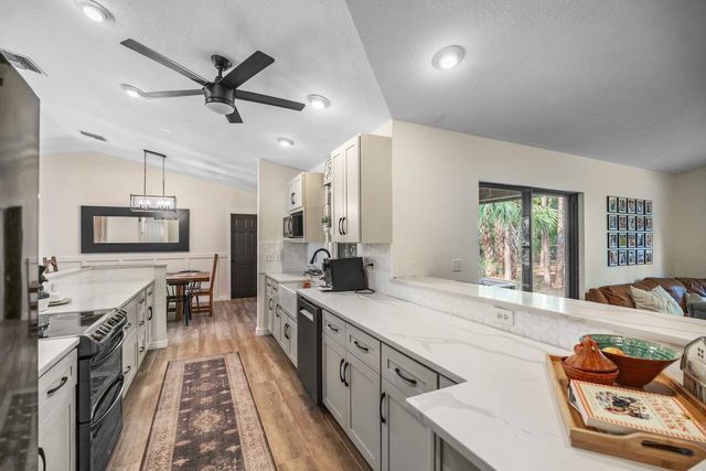18292 126th Ter Terrace N, Jupiter, FL 33478