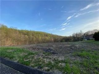 Lot 1 Cascade Ct, Hempfield Twp - Wml, PA 15601