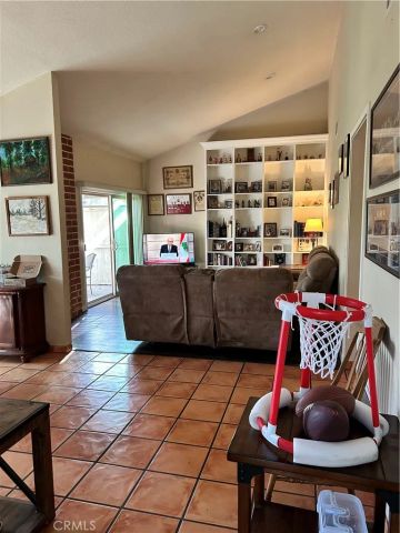 1602 Aspen Village Way, West Covina, CA 91791