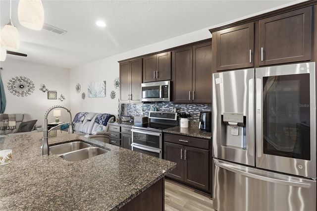 168 SUMMERSHORE DRIVE, Auburndale, FL 33823