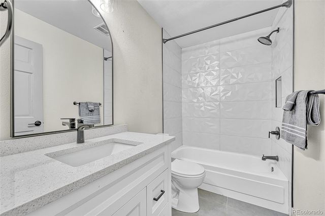 12028 E Harvard Avenue, Aurora, CO 80014