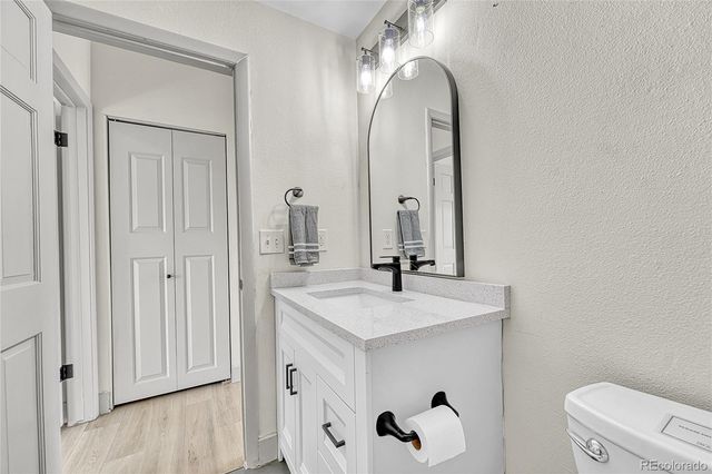 12028 E Harvard Avenue, Aurora, CO 80014