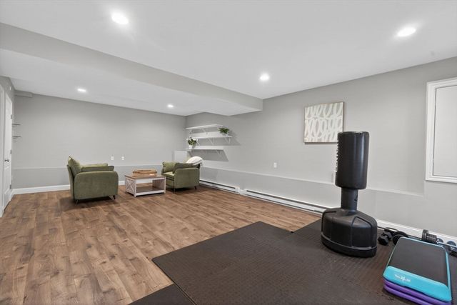 219 River Rd, Tewksbury, MA 01876