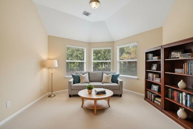 14 Broadweather Place, The Woodlands, TX 77382