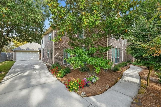 14 Broadweather Place, The Woodlands, TX 77382