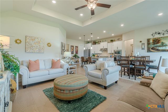 1348 Dancing Oak Lane, San Marcos, TX 78666