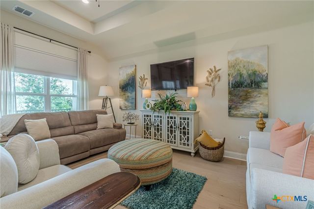 1348 Dancing Oak Lane, San Marcos, TX 78666