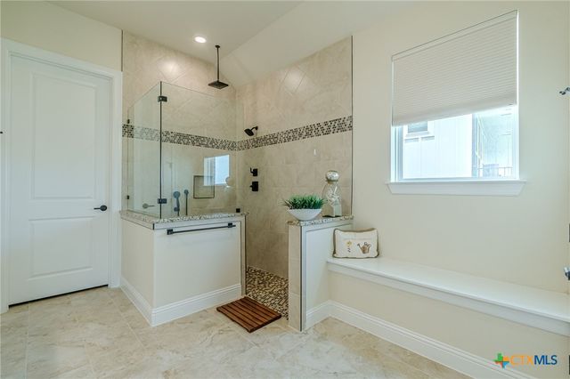 1348 Dancing Oak Lane, San Marcos, TX 78666