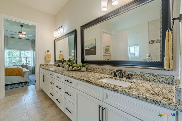 1348 Dancing Oak Lane, San Marcos, TX 78666