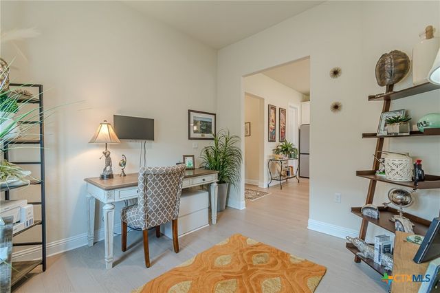 1348 Dancing Oak Lane, San Marcos, TX 78666