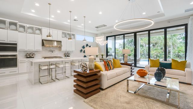 13306 Artisan Circle, Palm Beach Gardens, FL 33418