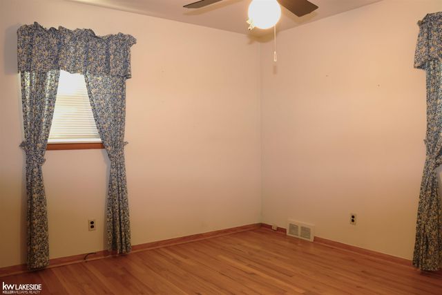 24595 Beck Avenue, Eastpointe, MI 48021