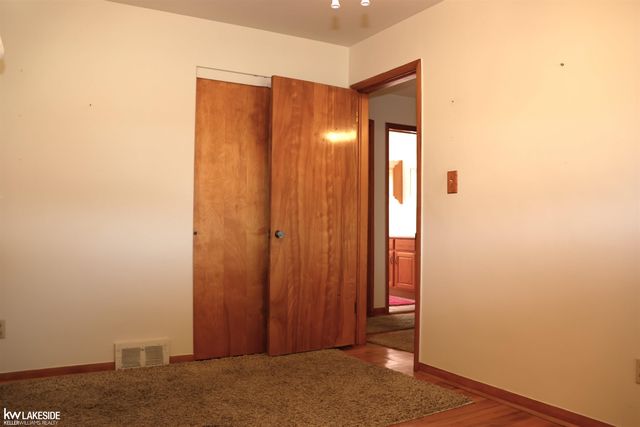 24595 Beck Avenue, Eastpointe, MI 48021