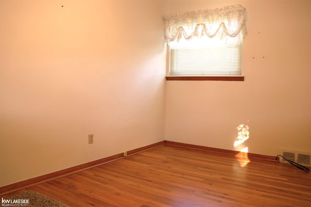 24595 Beck Avenue, Eastpointe, MI 48021