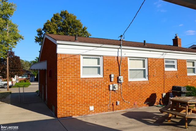 24595 Beck Avenue, Eastpointe, MI 48021