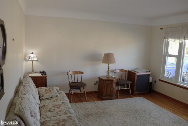 24595 Beck Avenue, Eastpointe, MI 48021