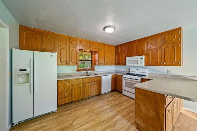 2611 N 83rd Street, Kansas City, KS 66109