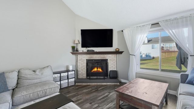 8921 Crosier Lane, Fort Wayne, IN 46825