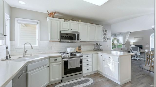 8921 Crosier Lane, Fort Wayne, IN 46825