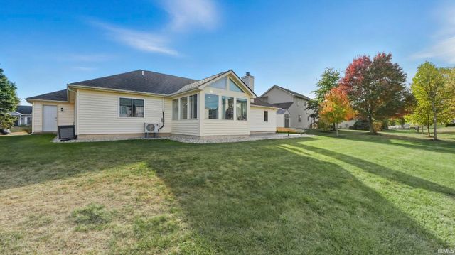 8921 Crosier Lane, Fort Wayne, IN 46825