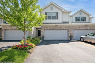 1009 N Auburn Ridge Drive, Palatine, IL 60067