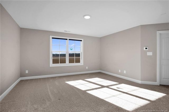 5444 Debut Avenue, Hope Mills, NC 28348