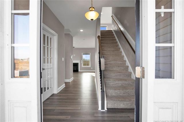 5444 Debut Avenue, Hope Mills, NC 28348