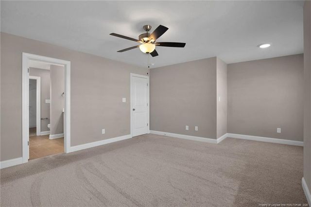 5444 Debut Avenue, Hope Mills, NC 28348