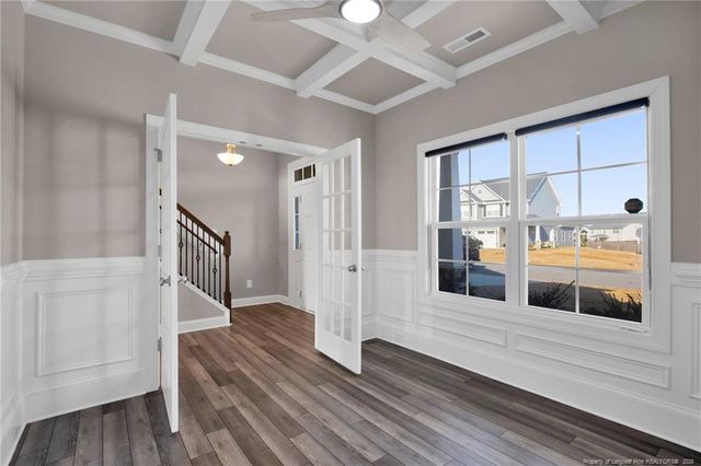 5444 Debut Avenue, Hope Mills, NC 28348