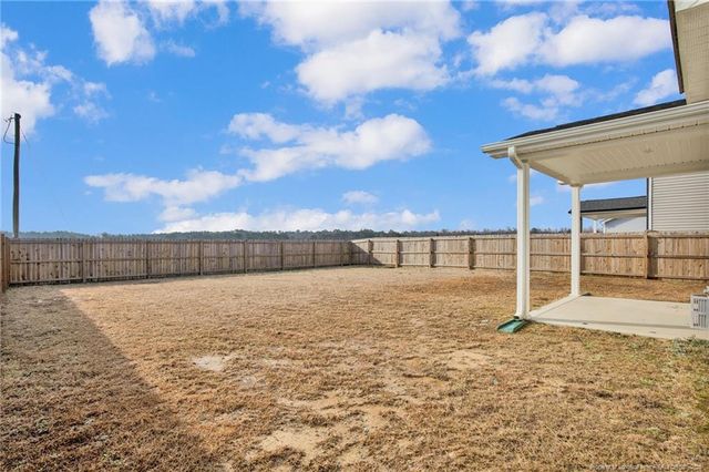 5444 Debut Avenue, Hope Mills, NC 28348