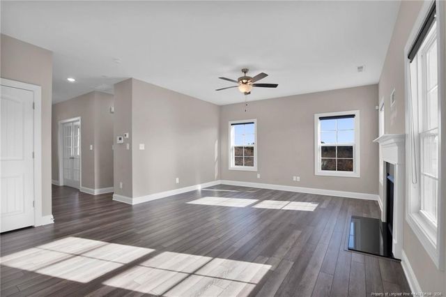 5444 Debut Avenue, Hope Mills, NC 28348