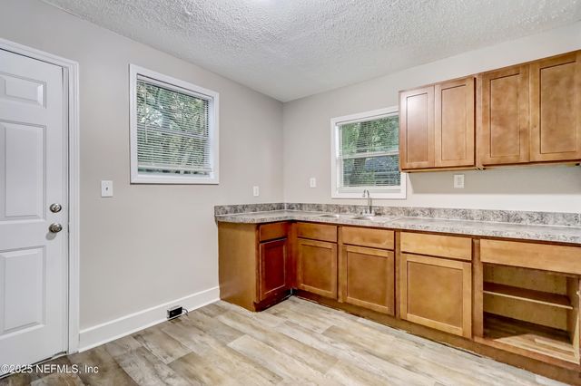 1317 ST CLAIR Street, Jacksonville, FL 32254