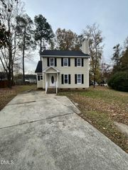 537 Highsmith Court, Knightdale, NC 27545
