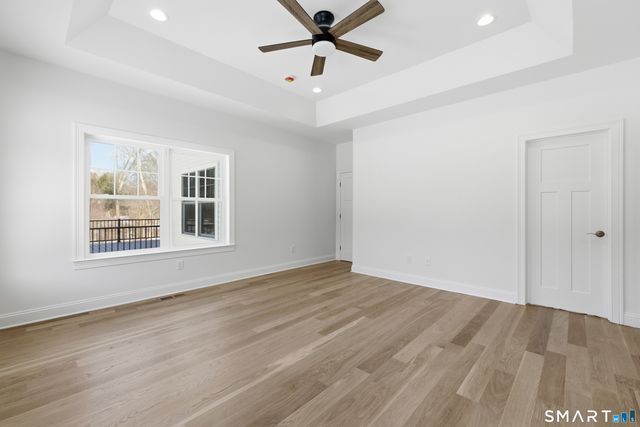 42 Holcomb Street, Simsbury, CT 06070