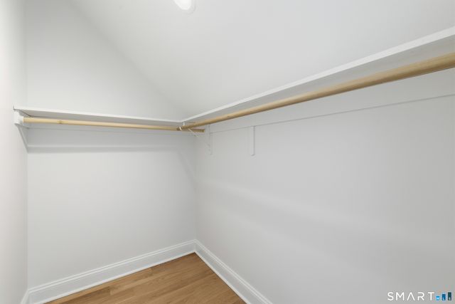 42 Holcomb Street, Simsbury, CT 06070