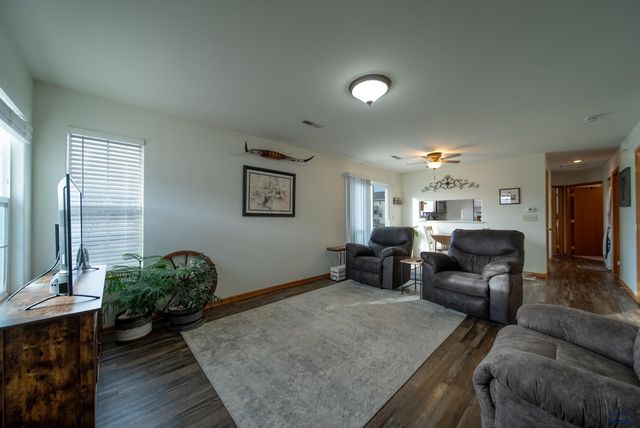 5479 SAVANNAH ST, Rapid City, SD 57703