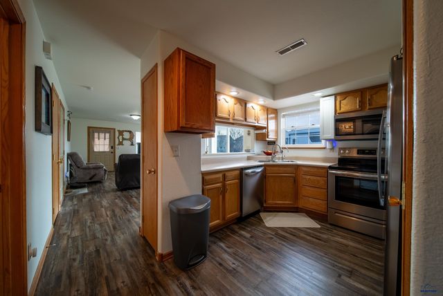 5479 SAVANNAH ST, Rapid City, SD 57703