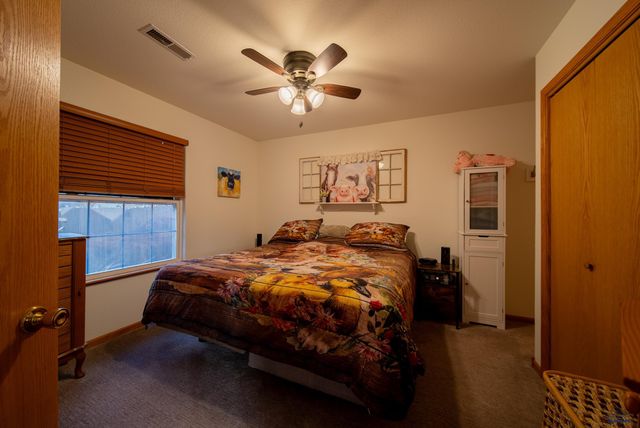 5479 SAVANNAH ST, Rapid City, SD 57703