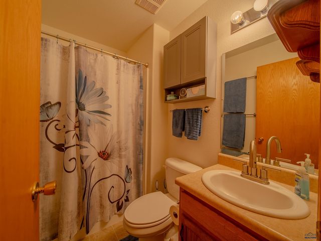 5479 SAVANNAH ST, Rapid City, SD 57703