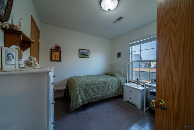 5479 SAVANNAH ST, Rapid City, SD 57703