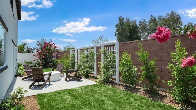 1374 Noble Rein Drive, San Jacinto, CA 92582