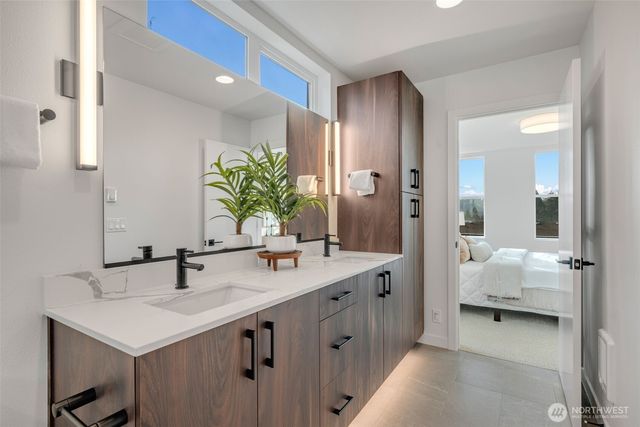 3012 A NW 56th Street, Seattle, WA 98107