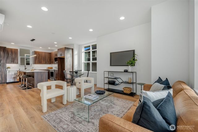 3012 A NW 56th Street, Seattle, WA 98107