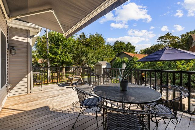 333 W Potomac Avenue, Lombard, IL 60148