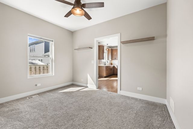 333 W Potomac Avenue, Lombard, IL 60148