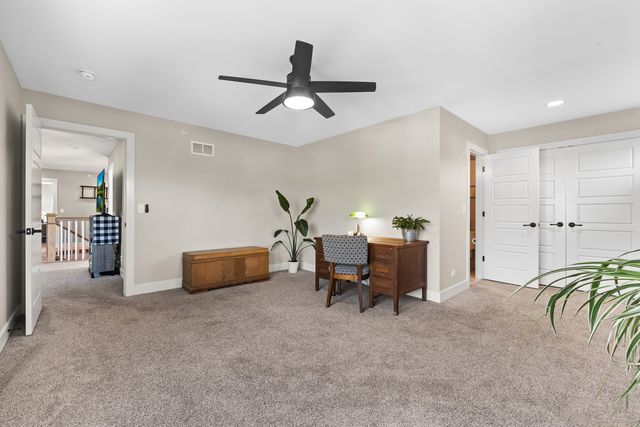 333 W Potomac Avenue, Lombard, IL 60148