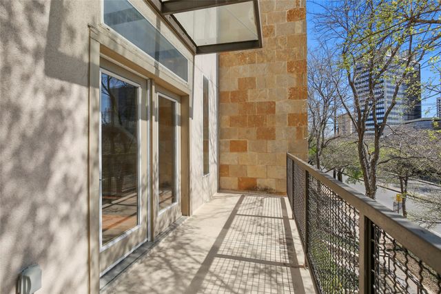 3800 Holland Avenue 4, Dallas, TX 75219