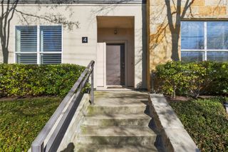 3800 Holland Avenue 4, Dallas, TX 75219