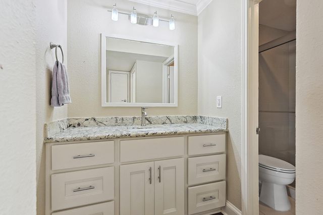3402 Garrott Street 15, Houston, TX 77006